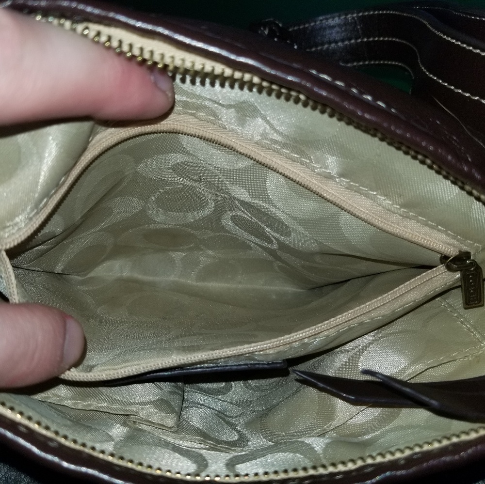 Coach Purse - Picture 4 of 7